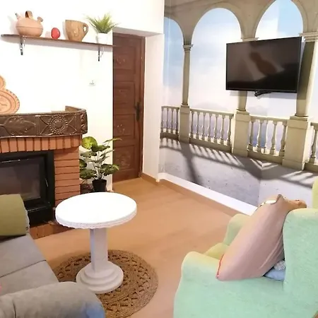 En Con Amplio Jardin A 5 Min De La Playa Situacion Inmejorable *