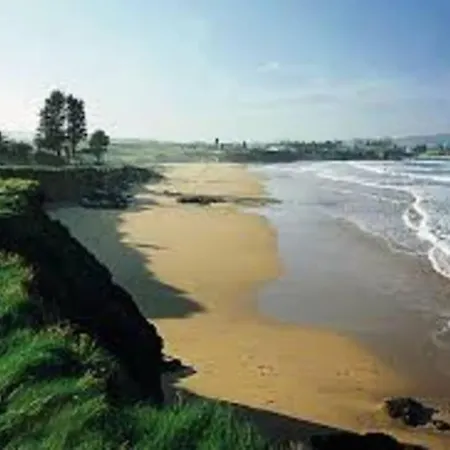 En Con Amplio Jardín A 5 Min De La Playa Situación Inmejorable