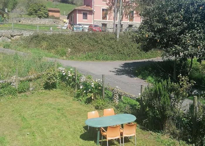 En Con Amplio Jardin A 5 Min De La Playa Situacion Inmejorable *